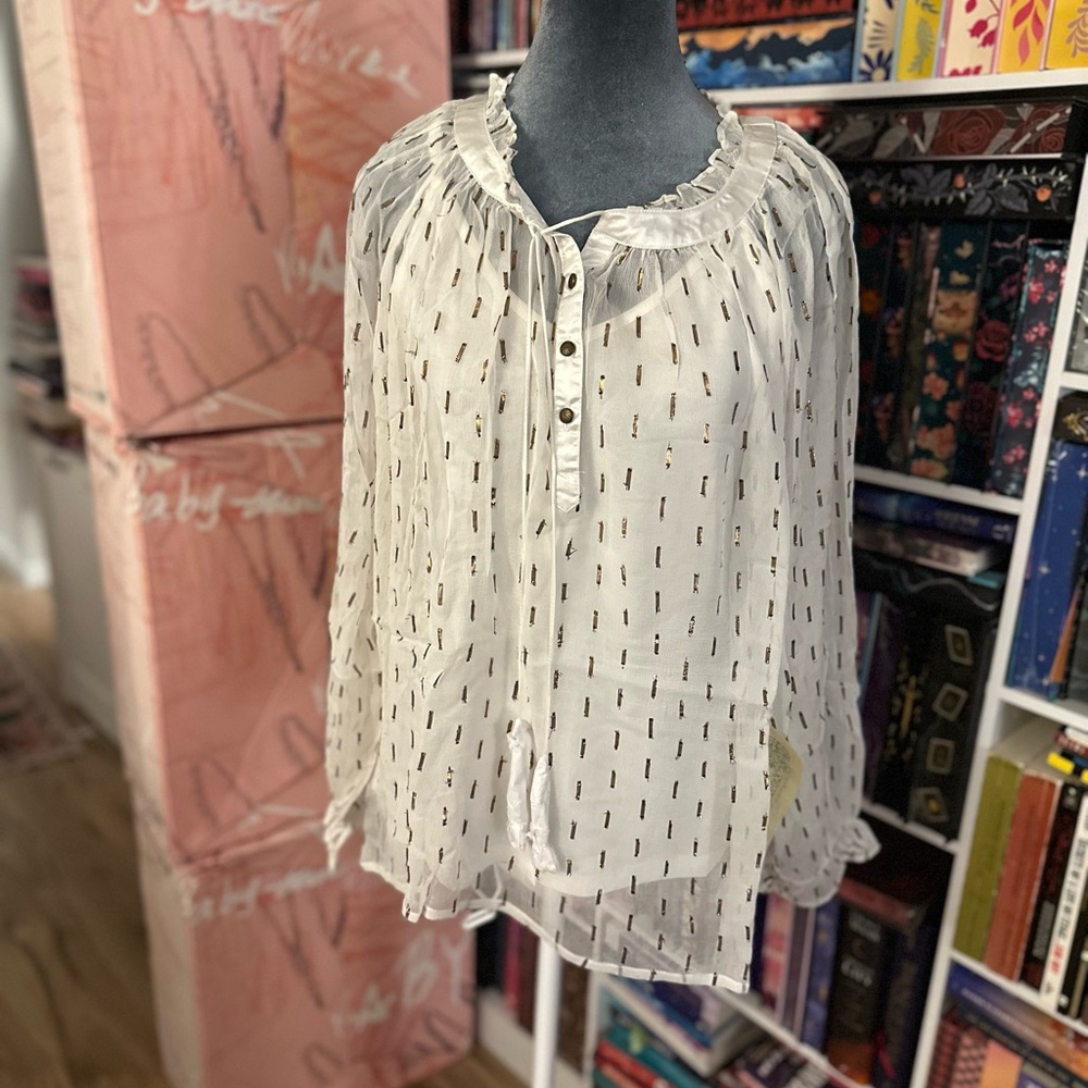 Aratta White Blouse with Black Detailing